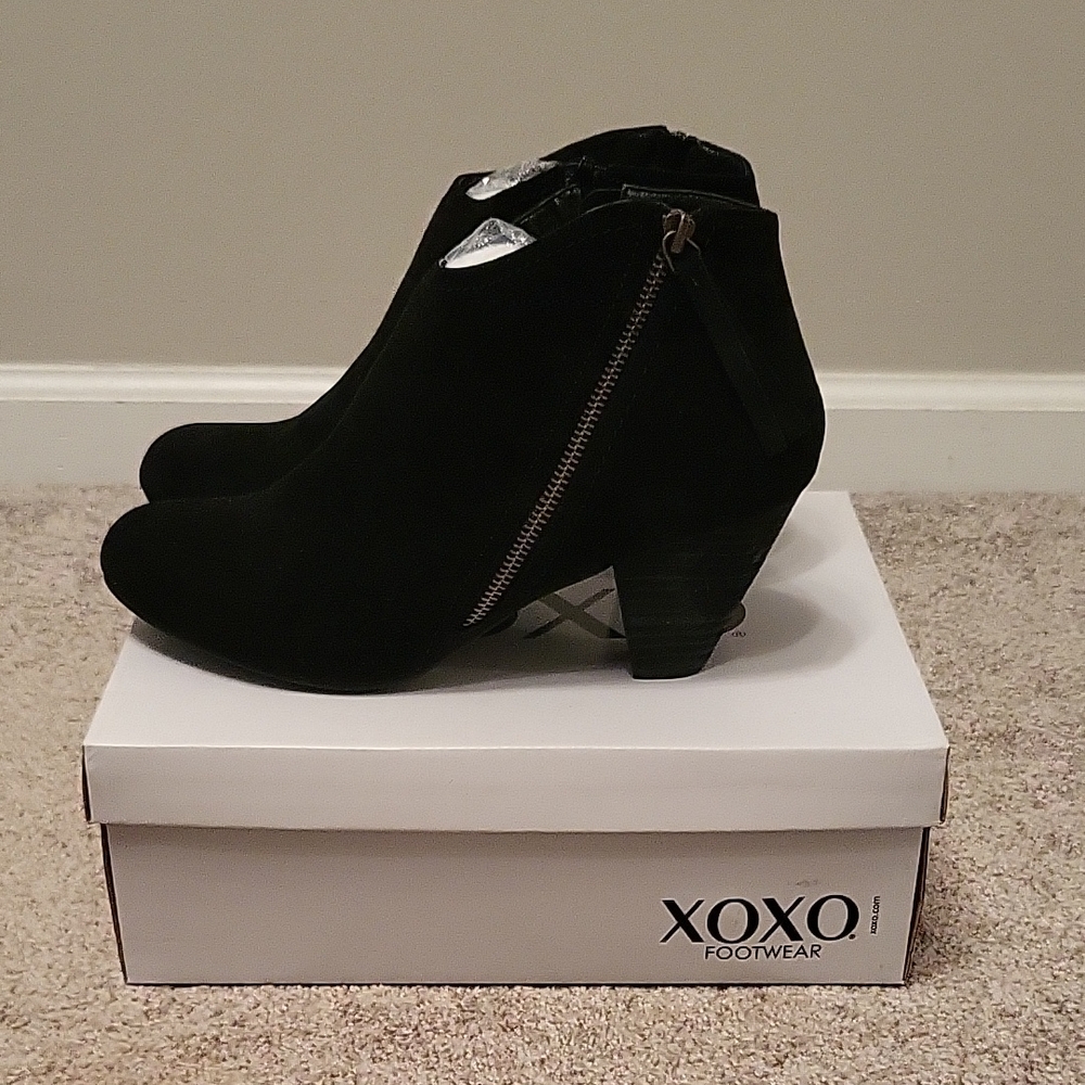 XOXO Black Ankle Booties with Chunky Heel
